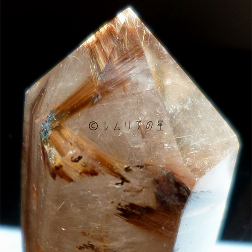 288 太陽放射、レッド＆ゴールドタイチンルチルクォーツ、水晶