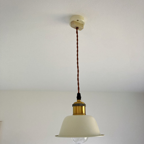 ホワイト 北欧カフェ風ペンダントライトモダン オシャレ照明