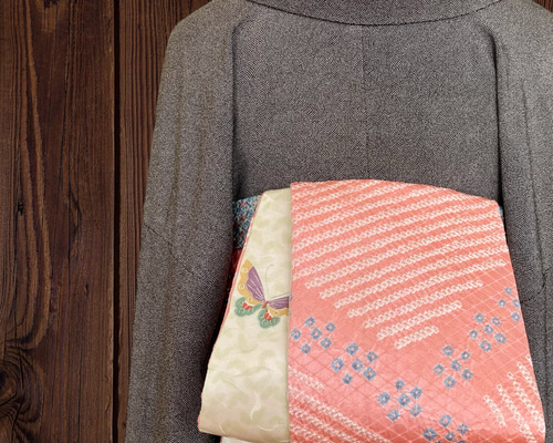 絹お着物リメイク* 絞りと蝶 兵児帯 半幅帯 長尺465cm． 和装小物（帯