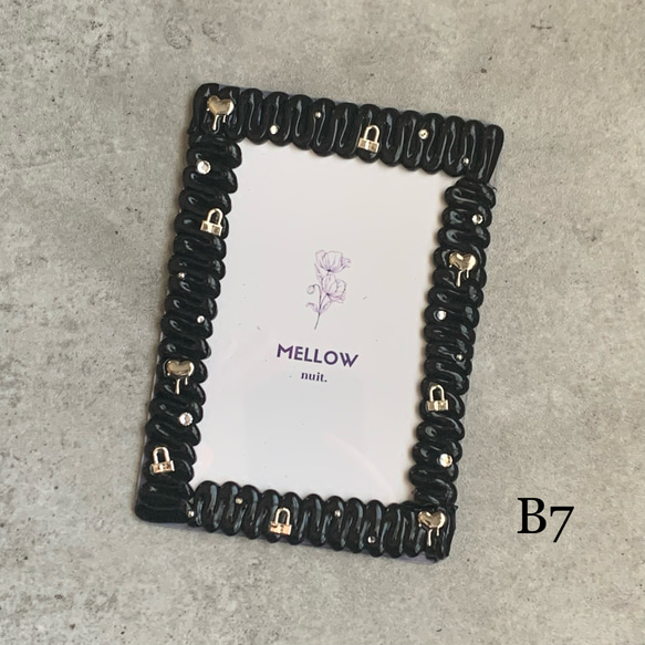 デコケース ✰86 トレカケース タフティング パンチニードル 刺繍 デコケース