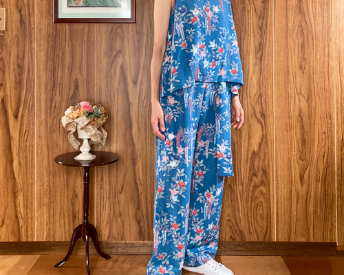 セットアップ ノースリーブとパンツ リボン付 ブルー 正絹着物
