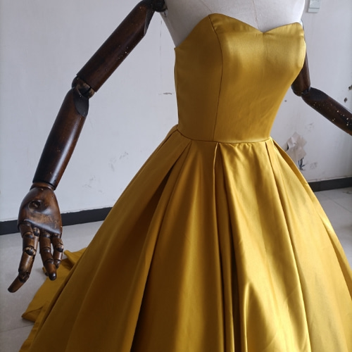 高品質！イエロー カラードレス 取り外しオフショルダー 光沢
