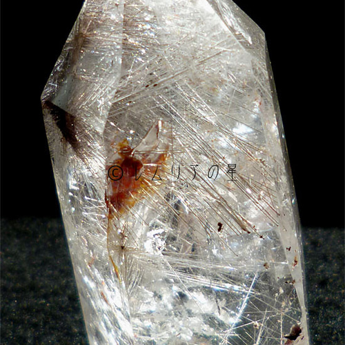 XmasSALE〜☆天然石☆ヴィーナス ルチルクォーツ　虹　高品質　原石　箱付き お正月SALE〜☆天然石☆ ルチルクォーツ ヴィーナス 虹 高品質 原石 箱