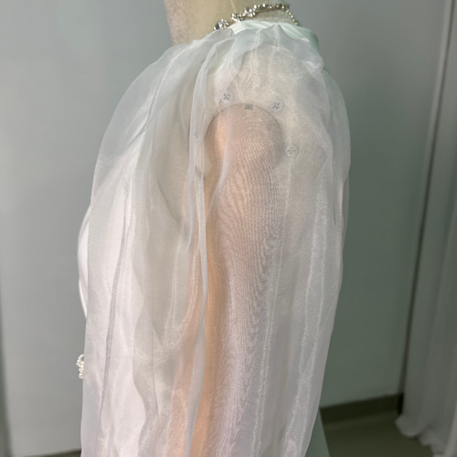 送料無料！パーティードレス ロングスリーブ くるみボタン ソフト  