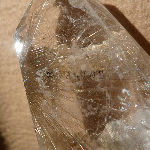 201 レインボークォーツ 虹入り水晶 太陽放射 ゴールド ルチルクォーツ