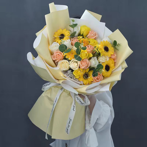8月1日発送予定花束豪華枯れない母の日プレゼント枯れない 即