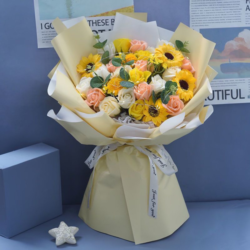 枯れない花束♡カラフルお花♡10日頃に発送させて頂きます♡計11点♡ プロポーズ バラ 108本 枯れない花束】カラフルミックス