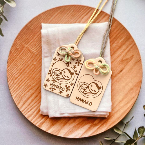 名入れ無料】本革お守り型マタニティマーク｜虹色結び｜安産祈願｜出産