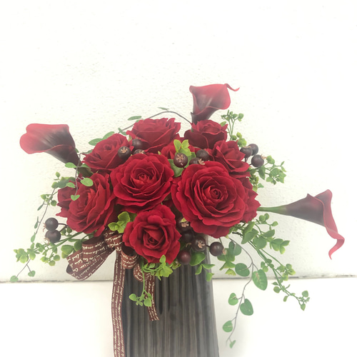 染め花の赤い薔薇　アートフラワーアレンジメント 5本　ハンドメイド 染め花の赤い薔薇 アートフラワーアレンジメント 5本 ハンドメイド