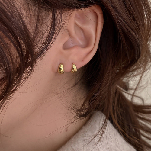 ピアス スワロフスキー 小さい プチ チタンポスト 小粒 スタッド