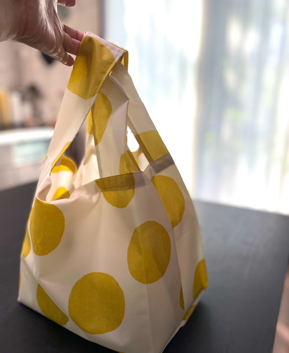 【受注製作】ミニエコバッグ★コンビニサイズ★コンパクトにたためる★ナイロン撥水加工★選べる2色★プレゼント 2枚目の画像