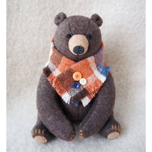 寝そべらないグリズリー ぬいぐるみ kuzoomiko 通販 18035067