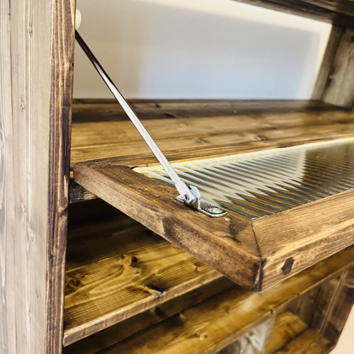 キッチンラック 収納棚 無垢材家具 本棚 モールガラス チェスト 棚