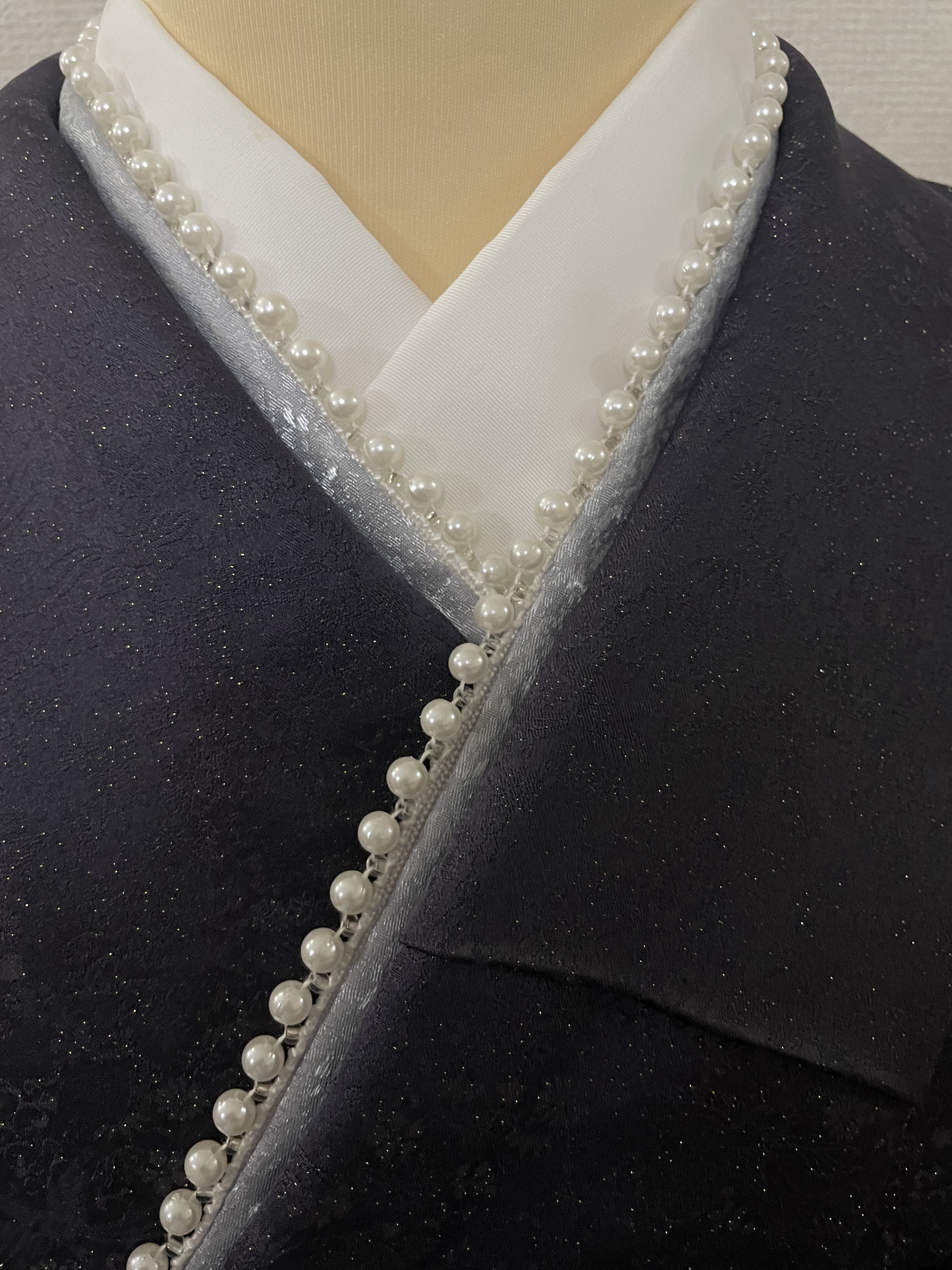 刺繍 白 重ね襟 パール装飾