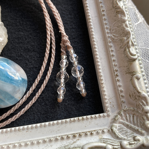 アクアマリンインクォーツ（シリカ母岩つきアクアマリン） Bマクラメ