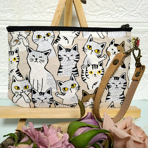 ハンドメイド 持ち手つきファスナーポーチ 小物入れ カギ 小銭入れ 猫  