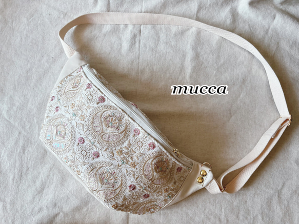 インド刺繍生地ボディバッグ ボディバッグ・ウエストポーチ mucca