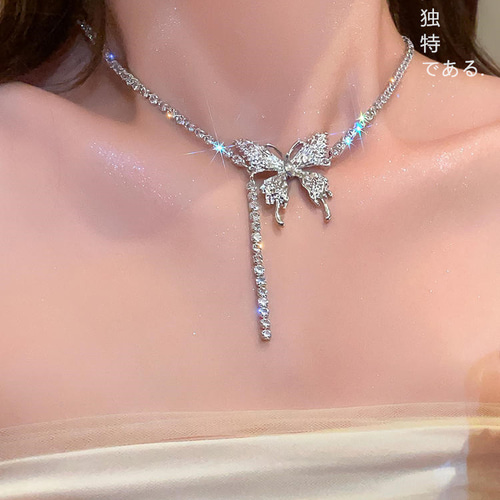 ネックレス蝶のネックレス新和天翡翠ペンダントネックレス気質ライト  