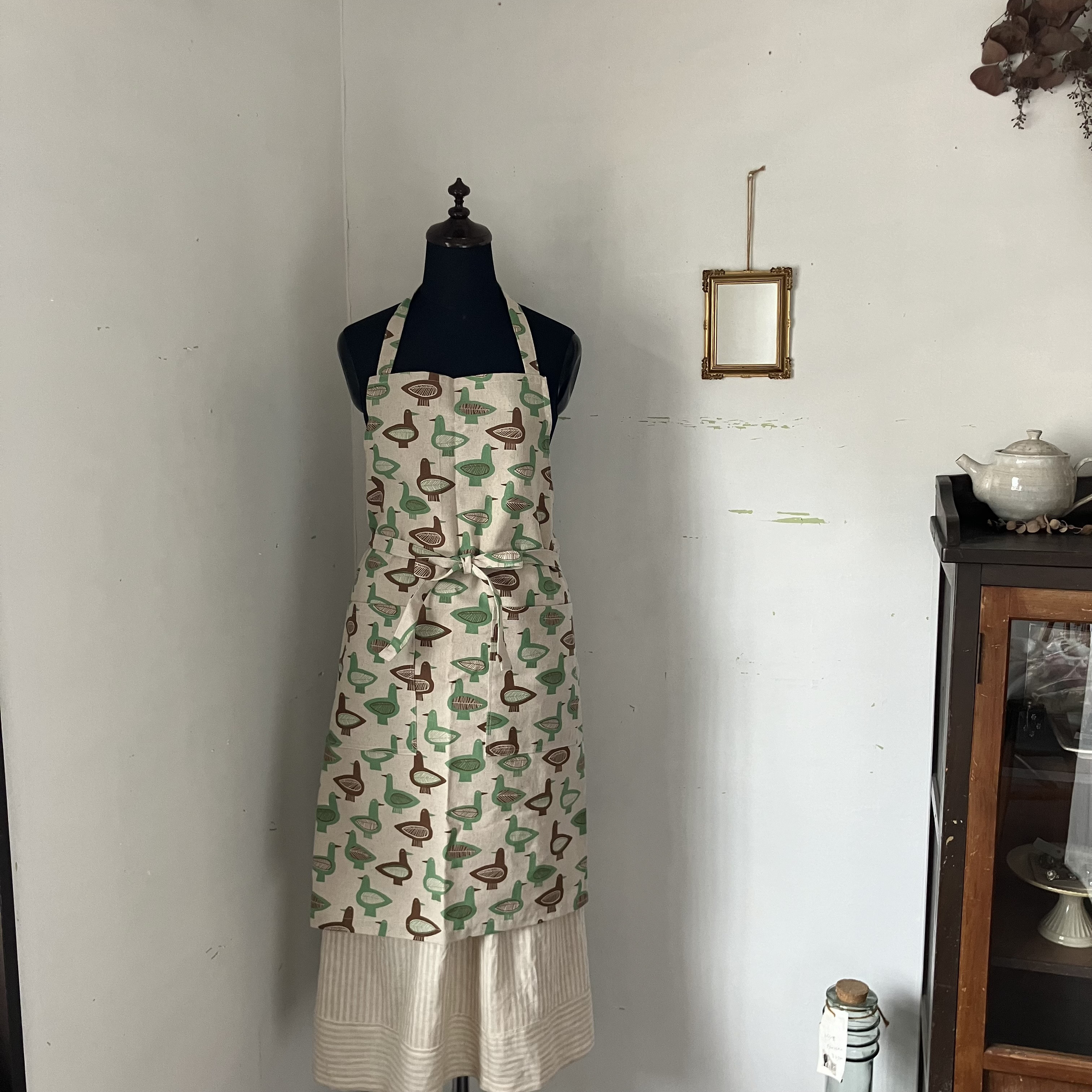 北欧コトリ柄のカフェエプロン（077)