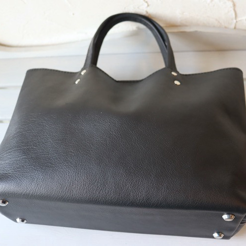 日本製】Biabaggio ハンドメイド 1枚革 黒 トートバッグ