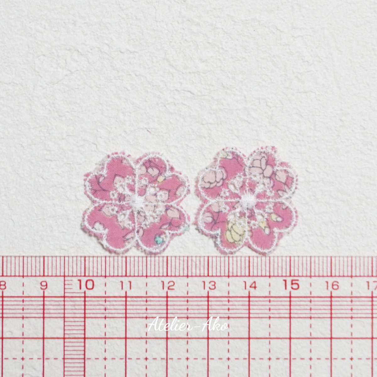 1枚☆(3㎝～3.5㎝)刺繍 漢字 一文字 ワッペン 名入れ オーダー おそ 推し