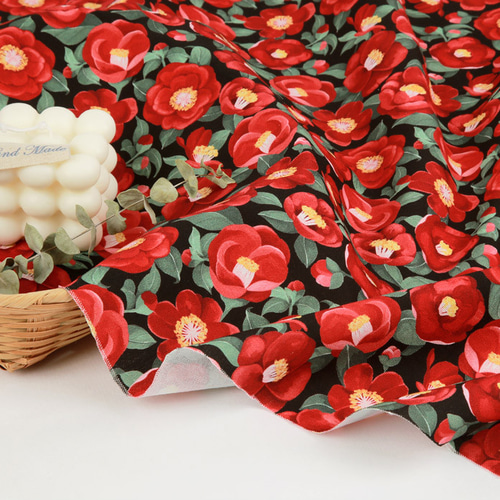 韓国製 大幅 花柄 椿柄 カメリア 生地 コットン100％ オックス Oxford