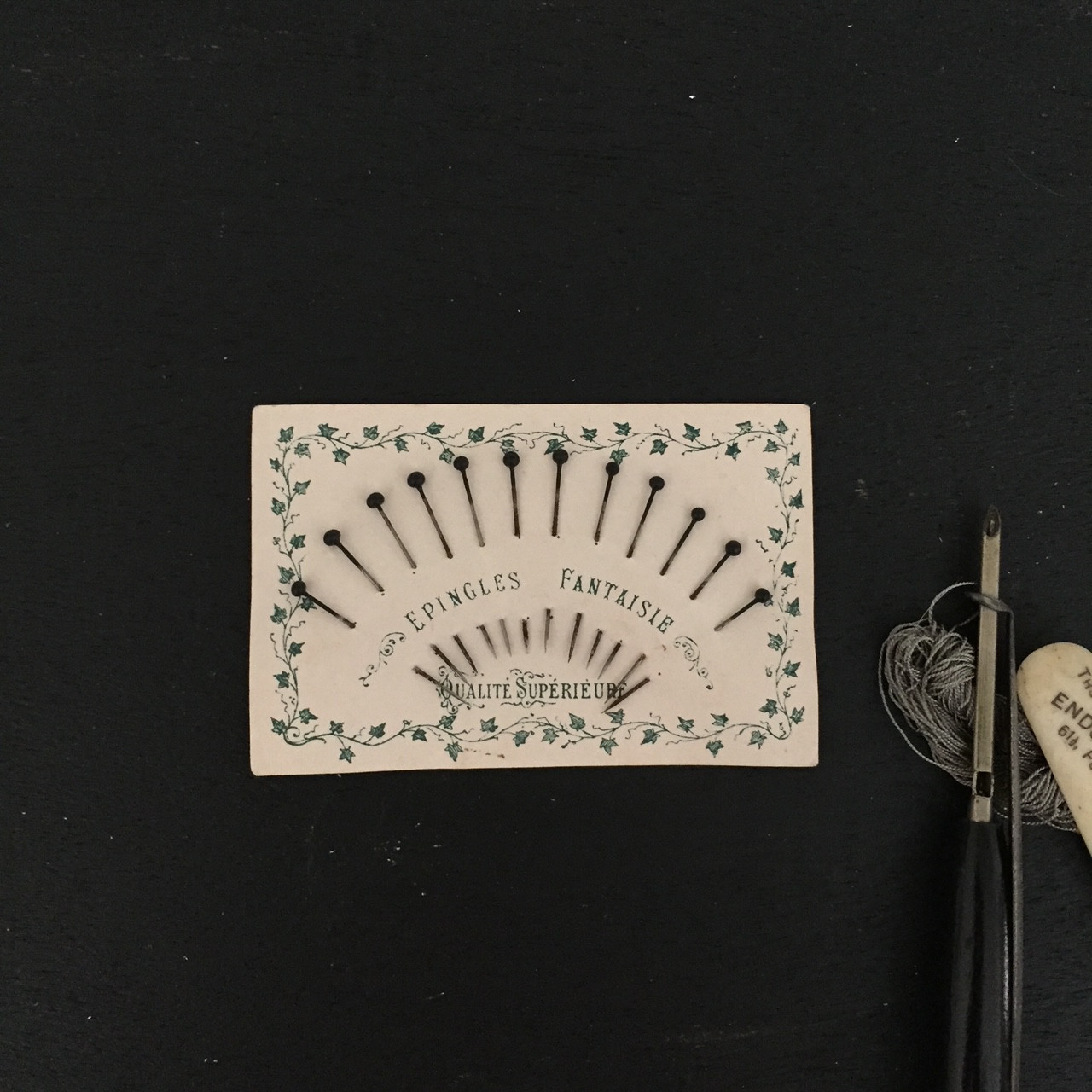 大正時代 お裁縫箱 質感素敵 骨董品 稀少 ヴィクトリアン キルテイング