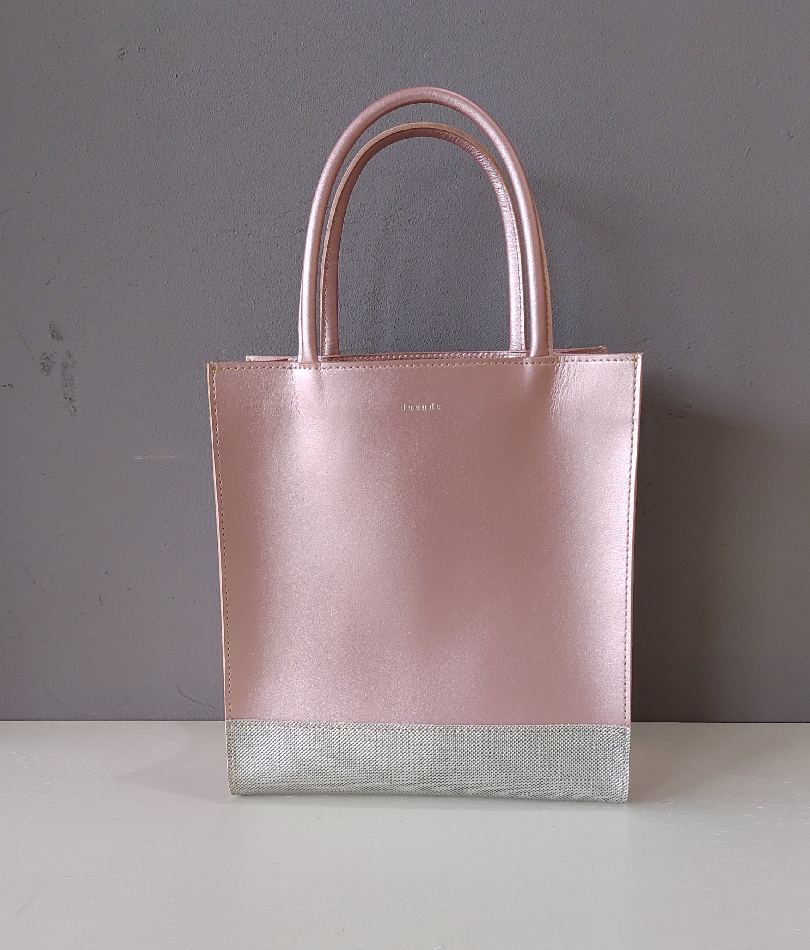 【一点モノ】革ハギレで作った2カラートートバッグ　Mサイズ　NO.4