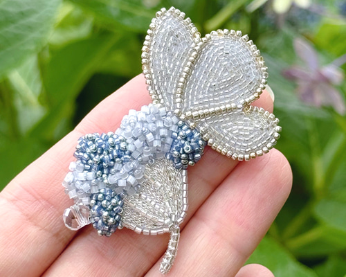 花と蝶ブローチ オートクチュール刺繍 ブローチ So do I
