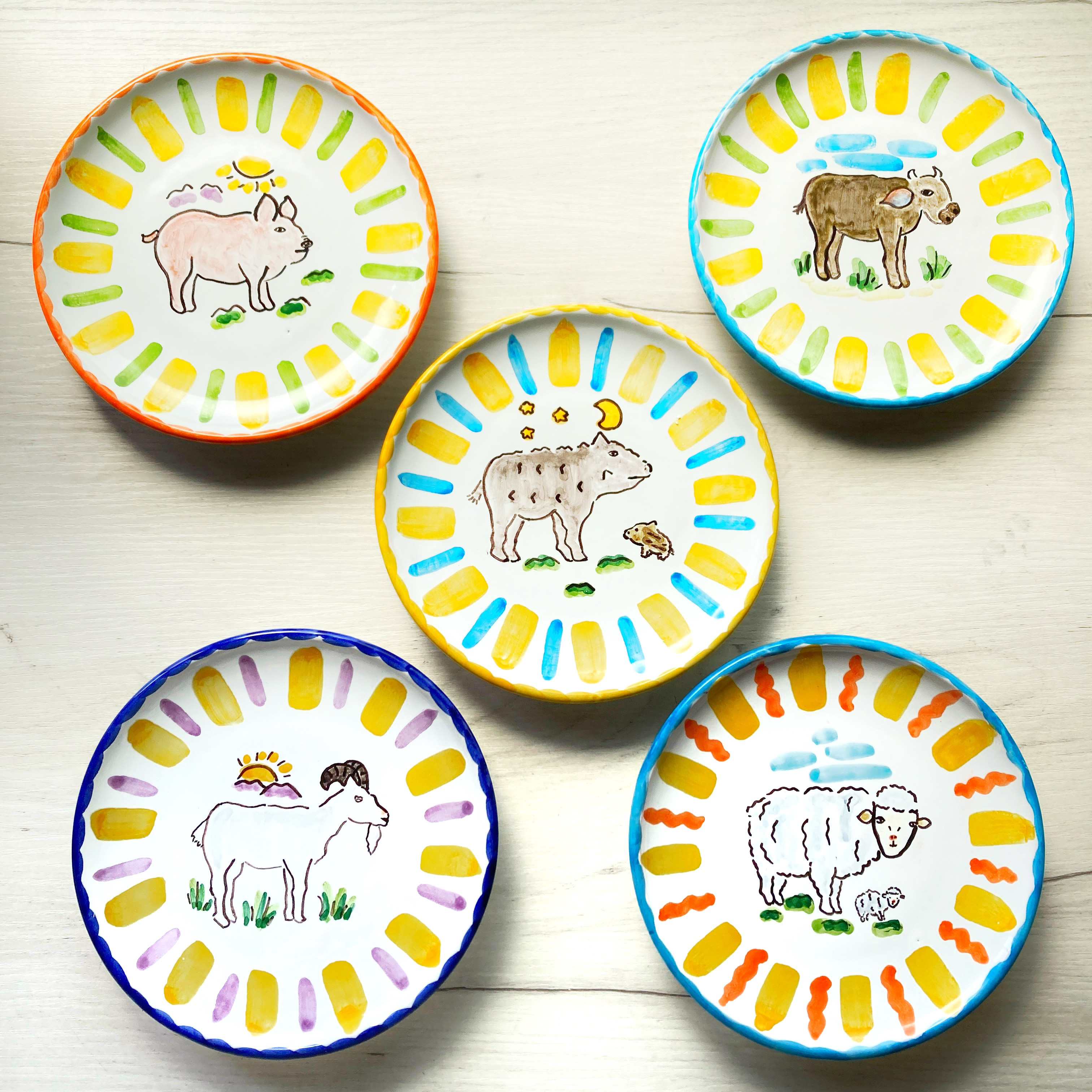 送料込　マヨリカ陶器　猪　アンティーク　骨董　大皿 送料込 マヨリカ陶器 猪 アンティーク 骨董 大皿 マヨリカ焼きの