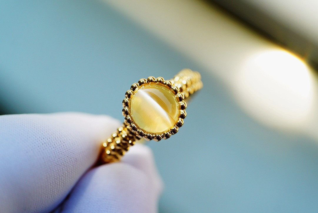 幻のパロットクリソベリルリング　K18