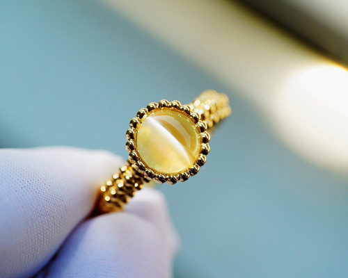 ベーネベーネ　K18カラーレディス　パロットクリソベリルリング 25ea6f7ceefd8d9de8d49305a9dcdf