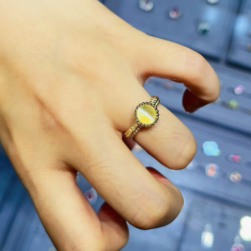 クリソベリルキャッツアイ 猫目石 指輪 リング ヴィンテージ 18K刻印 Chrysoberyl Cat's Eye Ptクリソベリルキャッツアイ