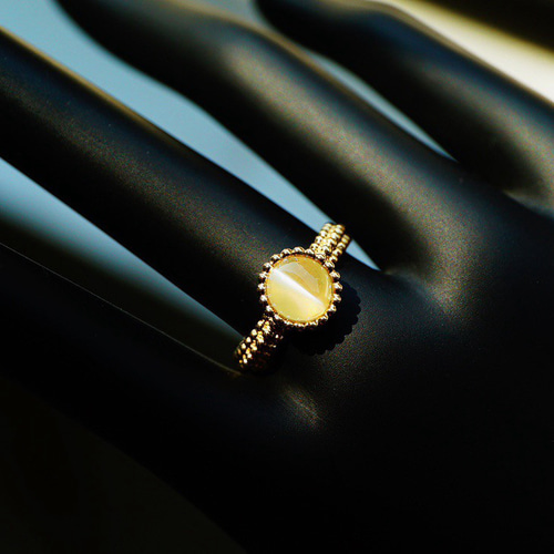 猫」天然クリソベリルキャッツアイ K18 リング 1.1ct 指輪・リング