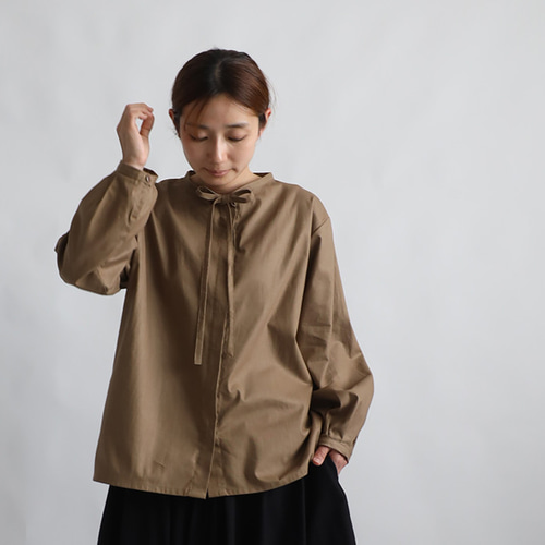 最終ＳＡＬＥ　ギマ擬麻コットン　細リボン　ブラウス　隠しボタン　ゆったり　シャツ　羽織　前開き　ブラウン　G24 夏／最終SALE 上質ギマ擬麻コットン 細リボン ブラウス 隠し