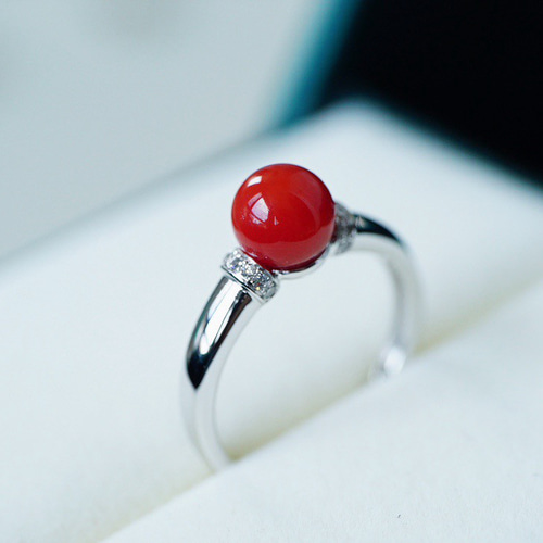 優雅」K18 天然血赤サンゴ 珊瑚 天然ダイヤモンド 情熱 3月誕生石 指輪