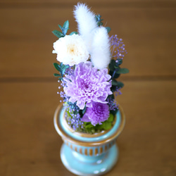 「仏花」パープルことね菊とユーカリのプリザーブドフラワーのガラスドーム＜受注制作＞ 8枚目の画像