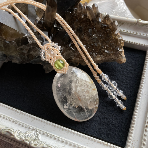 ガーデンクォーツ⭐︎大きめサイズ⭐︎（グレーホワイトカラー  