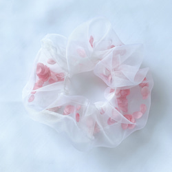 桜の花びらシルクシアーシュシュ シュシュ irui 通販 19133356｜Creema