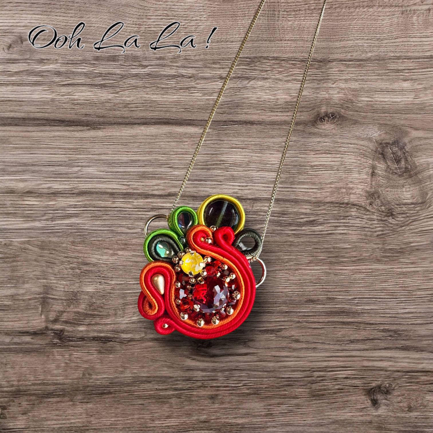 "TOMATO"　ソウタシエ　ネックレス　トマト