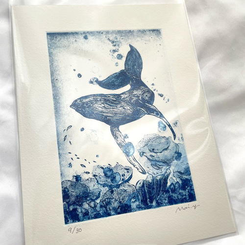 銅版画：サンゴの海のクジラ 版画 Mai.Yamashita 通販 18039347