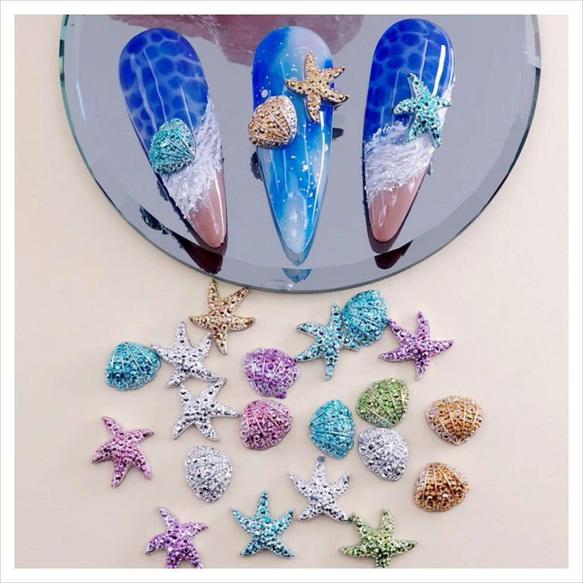 ネイルパーツ colorful_nails 水色が綺麗なちょっとだけ早めの夏ネイル✨ パーツは全て