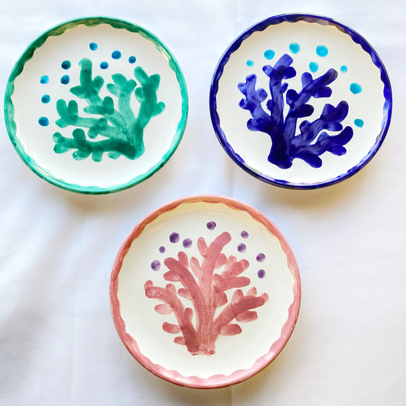 丸皿16cm マヨリカ焼き サンゴ 海の生物シリーズ イタリア陶器 PIA004