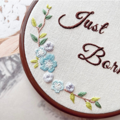 ハンドメイド手刺繍　刺しゅうフレーム　ハッピーニューイヤー ハンドメイド手刺繍 刺しゅうフレーム ハッピーニューイヤー