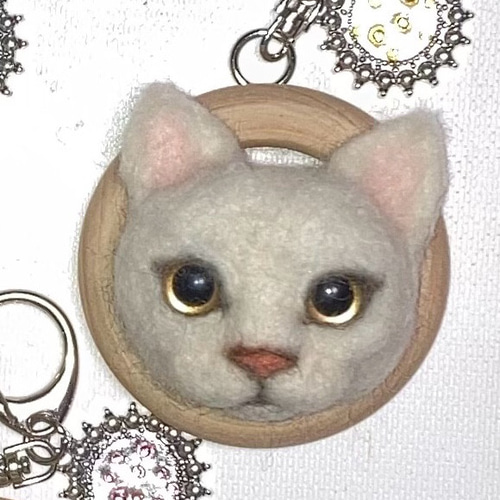 受注製作 猫のキーホルダー 羊毛フェルト 羊毛フェルト ☆羊毛フェルト