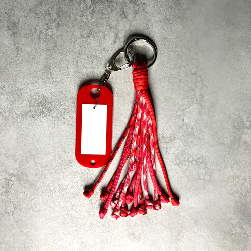 ネームチャーム/推しチャーム/パラコード バッグチャーム Pleasure