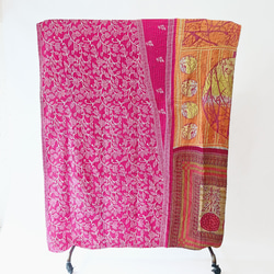 ※限定品※ヴィンテージキルト　タペストリー　カバー　【Kaleidoscope】 翌日発送】No.942 ヴィンテージキルト カンタキルト マルチカバー