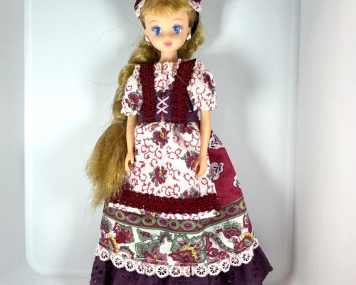 リカちゃん服　704 バラのワンピース 型紙公開】パフスリーブブラウス&ワンピースの作り方/リカちゃん服/ぽ