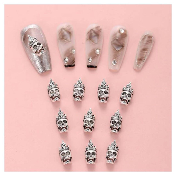 P328《2個》ネイルパーツ 骸骨 ガイコツ 痛ネイル ハロウィン 王冠