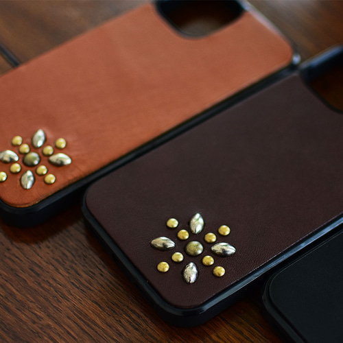 スマホケース 本革 iPhoneケース 「ソフトオイルレザー スタッズ スマホケース 本革 iPhoneケース 「ソフトオイルレザー スタッズ